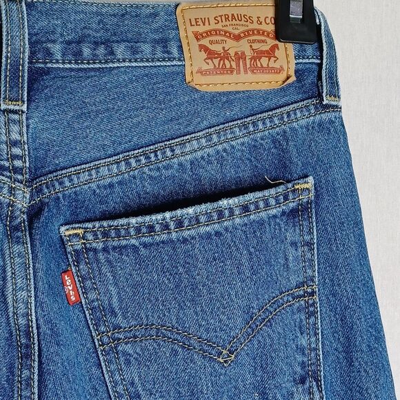 Levi's Low Pro Straight Jeans Womens 26 Blue Distressed Ripped Knee Denim Pants - Picture 9 of 16